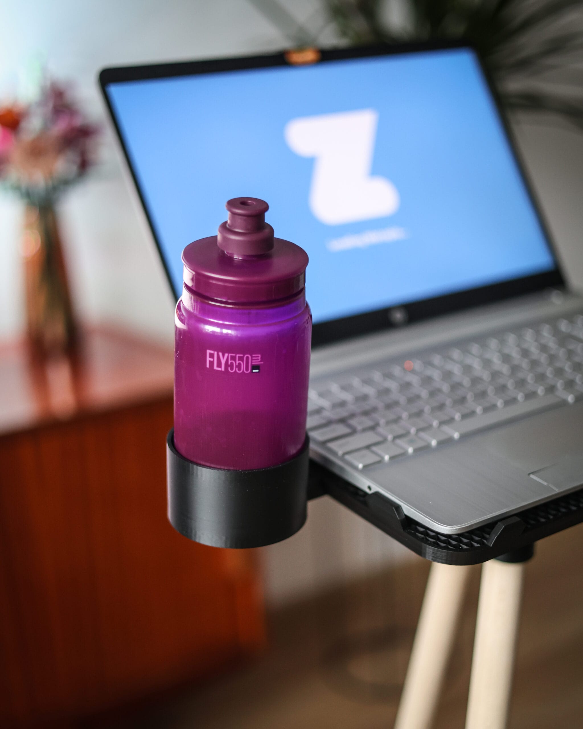 stolik do trenażera 2k26 - obrazek 2