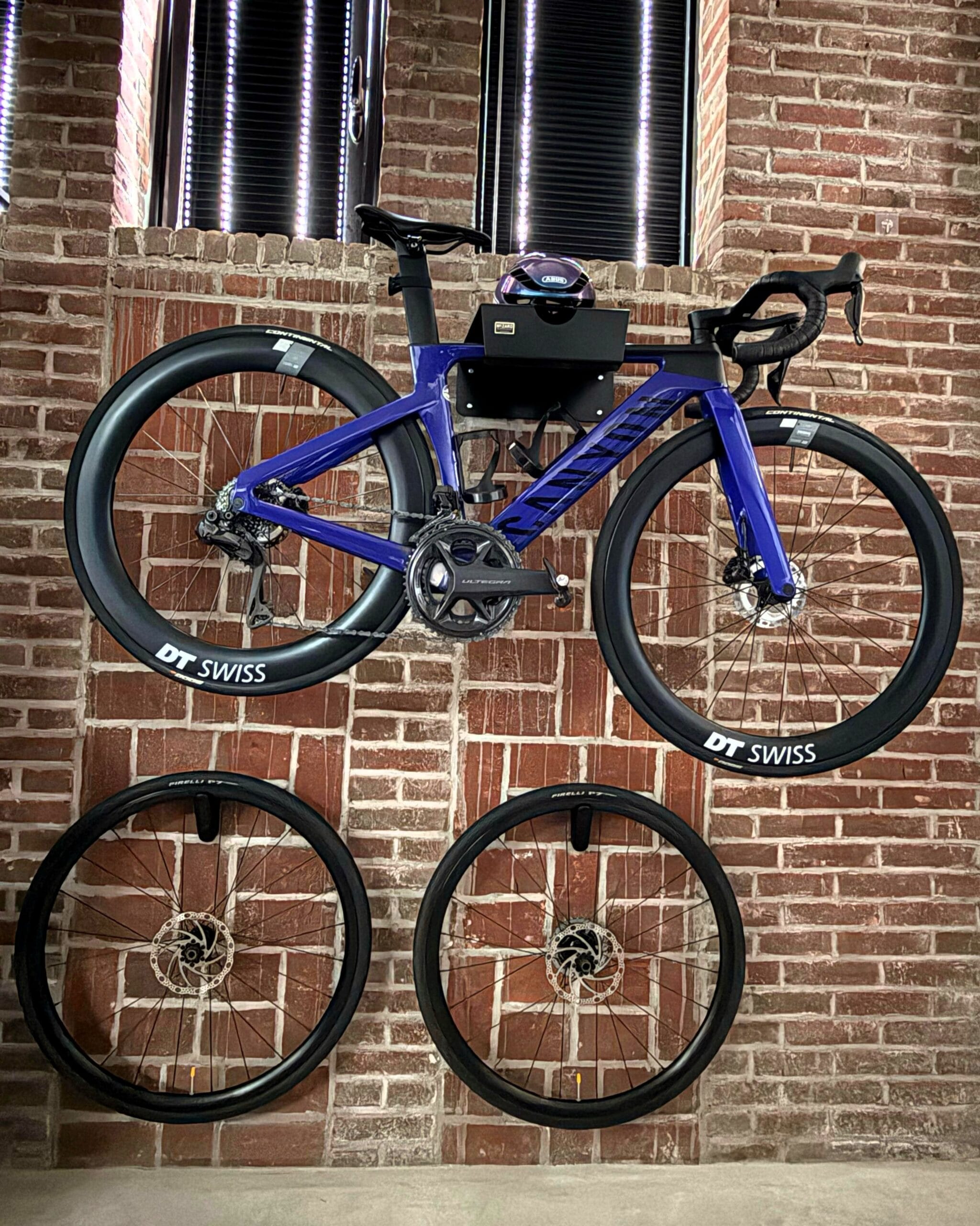 Uchwyt ścienny na koło Grappa - obrazek 9